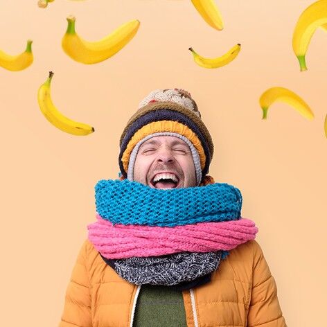 Besoin d’un coup de boost en cette période hivernale ? ❄️

On a la solution ! La banane, c'est bon à la fois pour l'équilibre et pour le moral… sans oublier que c’est un carburant très efficace pour le sport ! Un vrai rayon de soleil dans votre journée 🌞 #enjoyitsfromeurope #banane #lifeisbetter #hiver